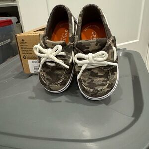Sperry Kids Camo Sneakers with White Laces